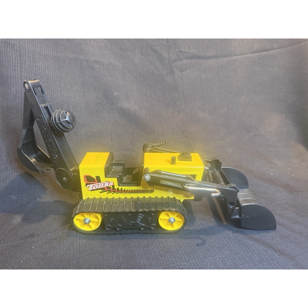 Vintage Metal Tonka T-6 Track Front End Loader Backhoe Bulldozer 810659 Yellow